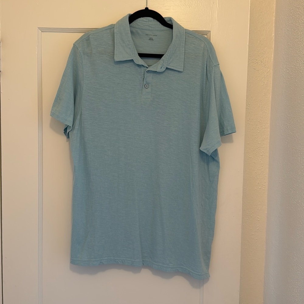 Men’s Saks Fifth Ave Light weight Polo